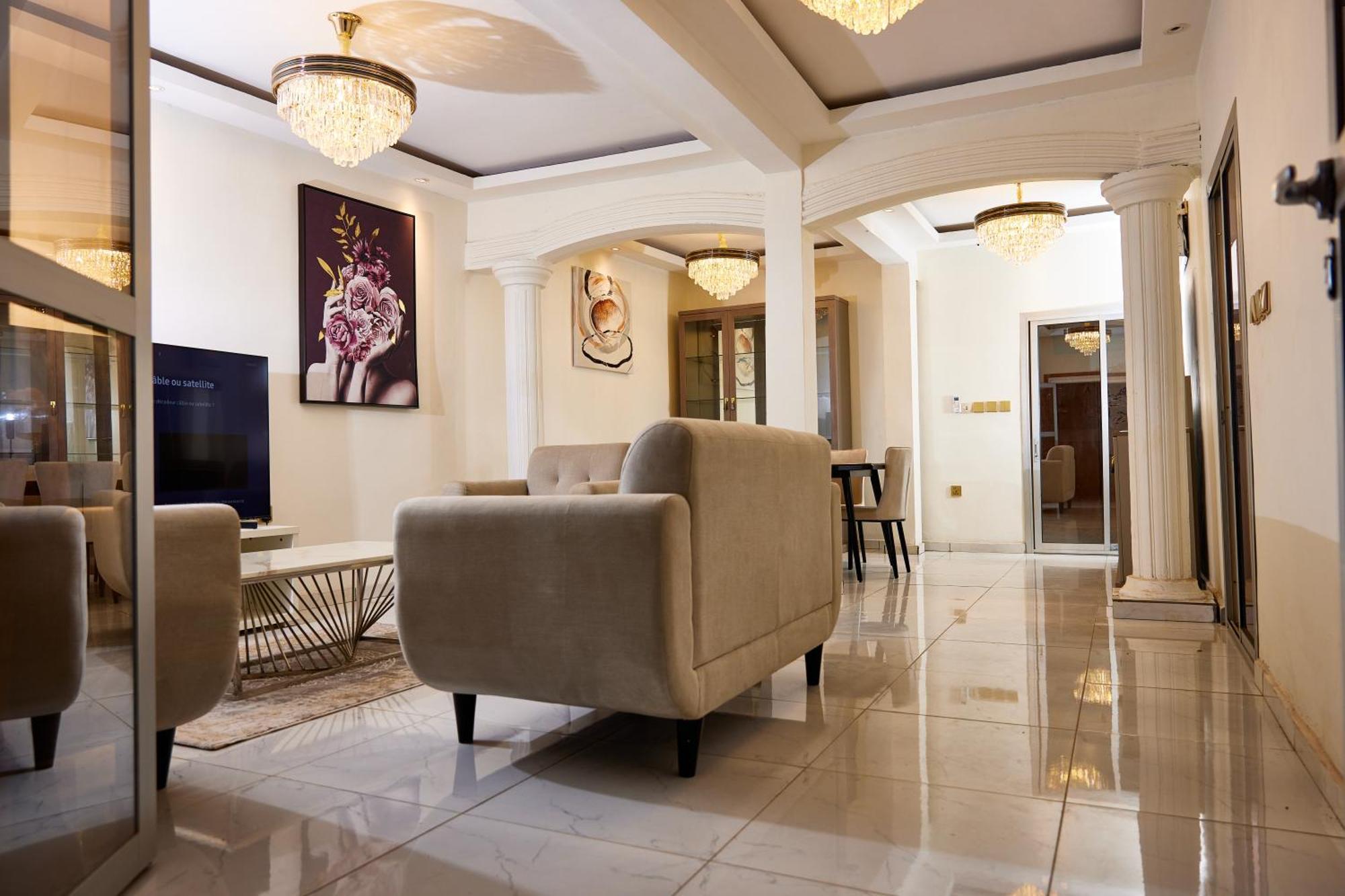 Residence Noumsi Yaoundé 外观 照片